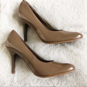Nude Beige Neutral Patent Faux Leather 4" Heels